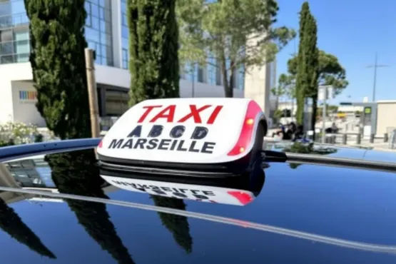 reservation taxi marseille tarifs lumineux